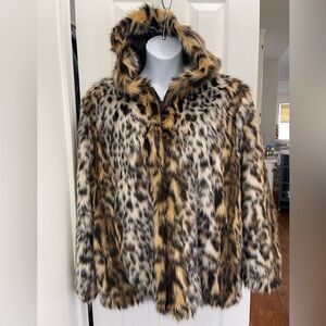 Donna Slayers Fabulous Faux Fur Coat